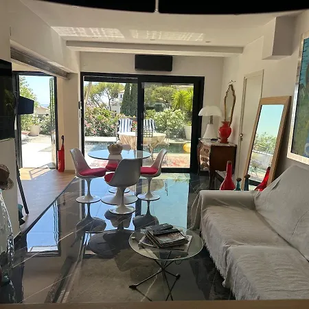 T3 Luxe Vue Cassis
